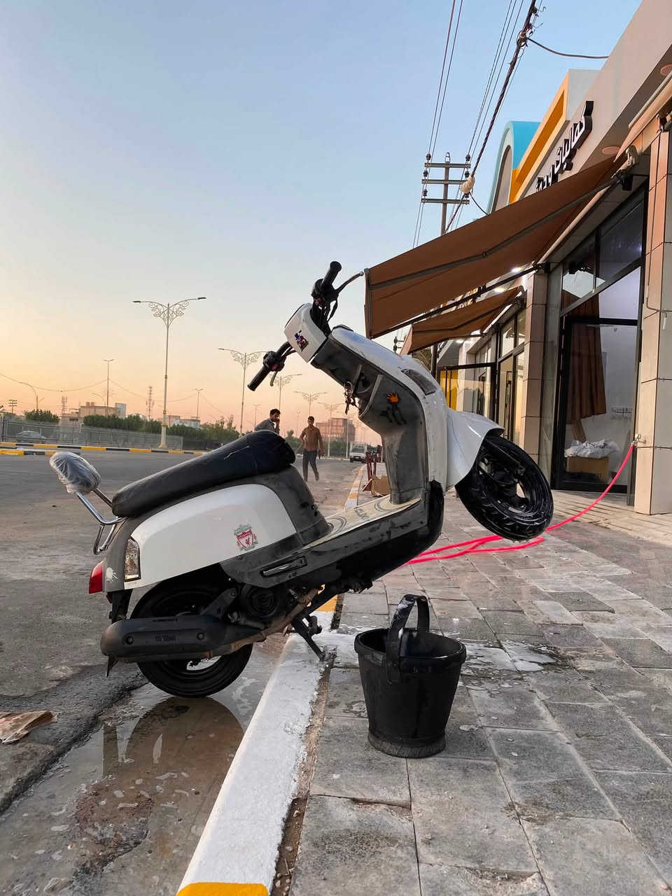 ماكس بوليس نوزل
محركة كلش نضيف
الدراجة نفس الي بلصورة 
عنواني كربلاء المقدسة الجمعية مقابيل تعليب 
دراجة متعوب علية هواي دراجة مال جناي 
طالعة من المعرض صالة 3اشهر 
السعر خاص ***********
خاص هم موجود 🧿
