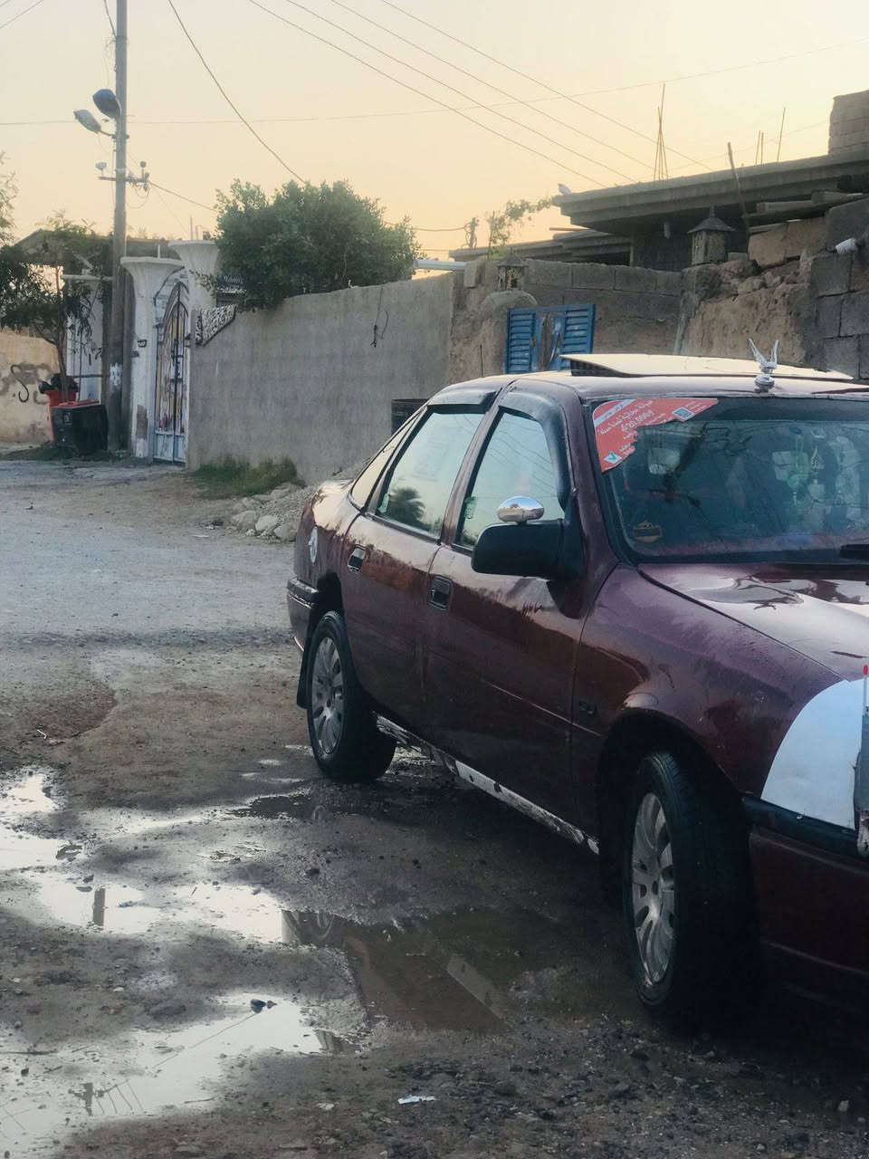 للبيع 
فكتره 2000 حديده للتواصل ***********
