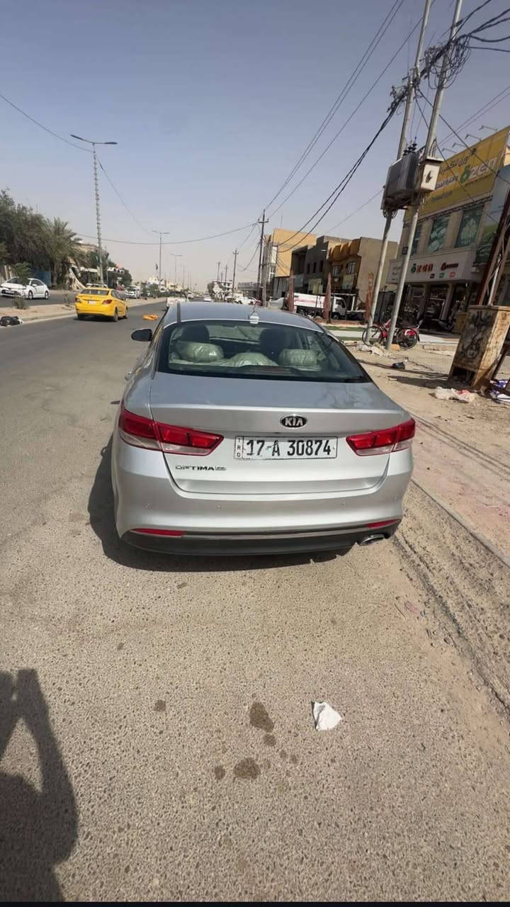 ⭐️اوبتيما وارد امريكي موديل 2018
السعر 
💵💵130ورقة 💵💵

⭐️السيارة تحويل مباشر 

⭐️الحادث مالتها خلفي 

⭐️سونارها موجود 

⭐️مواصفات السيارة معروفة 

ماشية 93ميل 

..كشن كهربائي 

..تحكمات كامله 

..اشاير بالمري 

..كشافات بلوجكترات 

..شاشة كار بلي 

..نقطة عمياء

وباقي الموصفات موجودة 

📍مكان السيارة السماوه حي الصدر
للتواصل رقم الهاتف ***********
