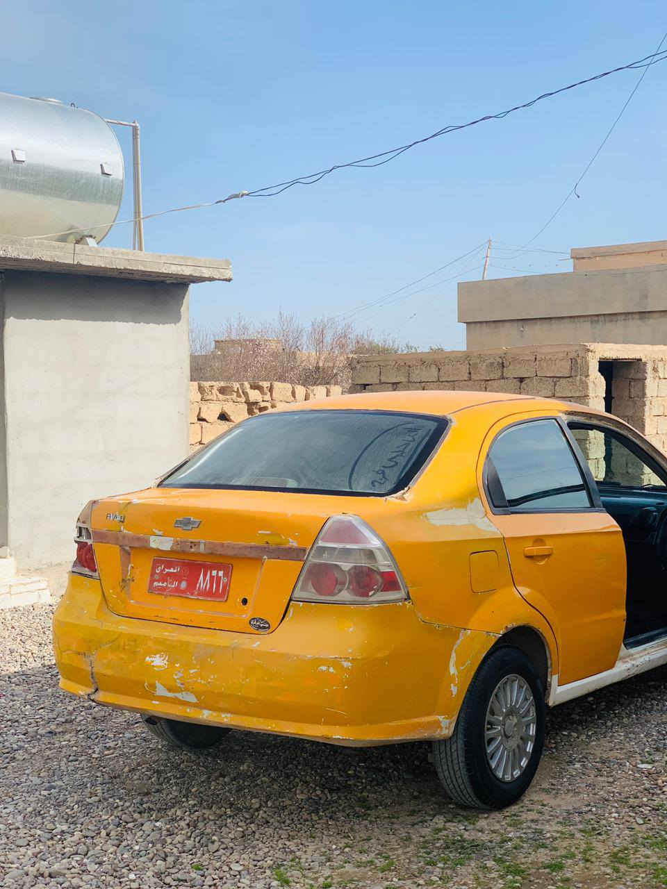 السلام عليكم
اڤيو موديل 2006 تكسي 
رقم تاءميم            السياره مدفوعه ضرايبها 
شرط محرك لاتنقيص والا تبخير 
السياره متچيه على صفحى 
تواير جوز جديد وجوز نص عمر
سنويه منتهيه 
داخل نضيف
كيجاتها شقاله 
لايت ناصي عالي
جوم كهربائيه
السياره گير عادي اقتصاديه
دوشمه جديده 
سبير جديد
سعر السياره 25وبيها مجال
الستفسار 👈***********
وذا مراوس بادوات هم يرهم
العنوان الشركاط الساحل الايسر
