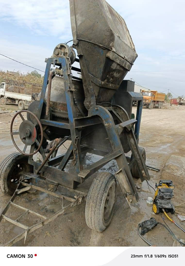 سلام عليكم.. خباطه للبيع السعر مليونين.. العنوان بغداد قضاء ابو غريب ***********
