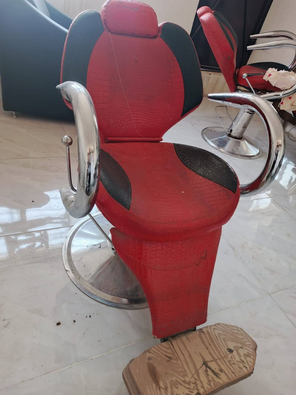 غراض صالون للبيع مكاني كربلاء حي لعباس


**إذا كنت صاحب هذا الإعلان وتريد حذفه لأي سبب، رجاءا أرسل رسالة إلى الدعم الفني**