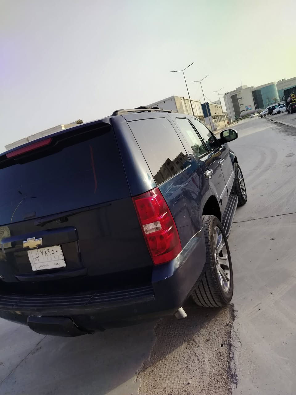 سلام عليكم تاهو موديل 2014 السياره خليجي بيه الجاملغ فقط رش والباقي مكفوله السياره حلوه وجاهزه LTZ رقم بغداد بسمي تحويل ثاني يوم مكانه واسط الكوت مركز المدينه باقي التفاصيل ***********
