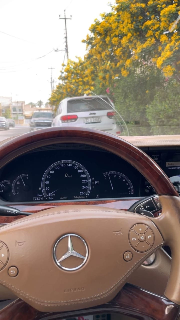 S500
موديل 2012 
فول مواصفات خليجي كلين تايتل 
مكاني صليخ. 
***********
السعر 275

