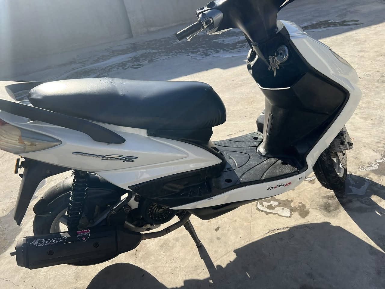 سكنس فحل ياباني  خطين نوزل الدراجه فول نكره سلف السعر 1100 بيه مجال


**إذا كنت صاحب هذا الإعلان وتريد حذفه لأي سبب، رجاءا أرسل رسالة إلى الدعم الفني**