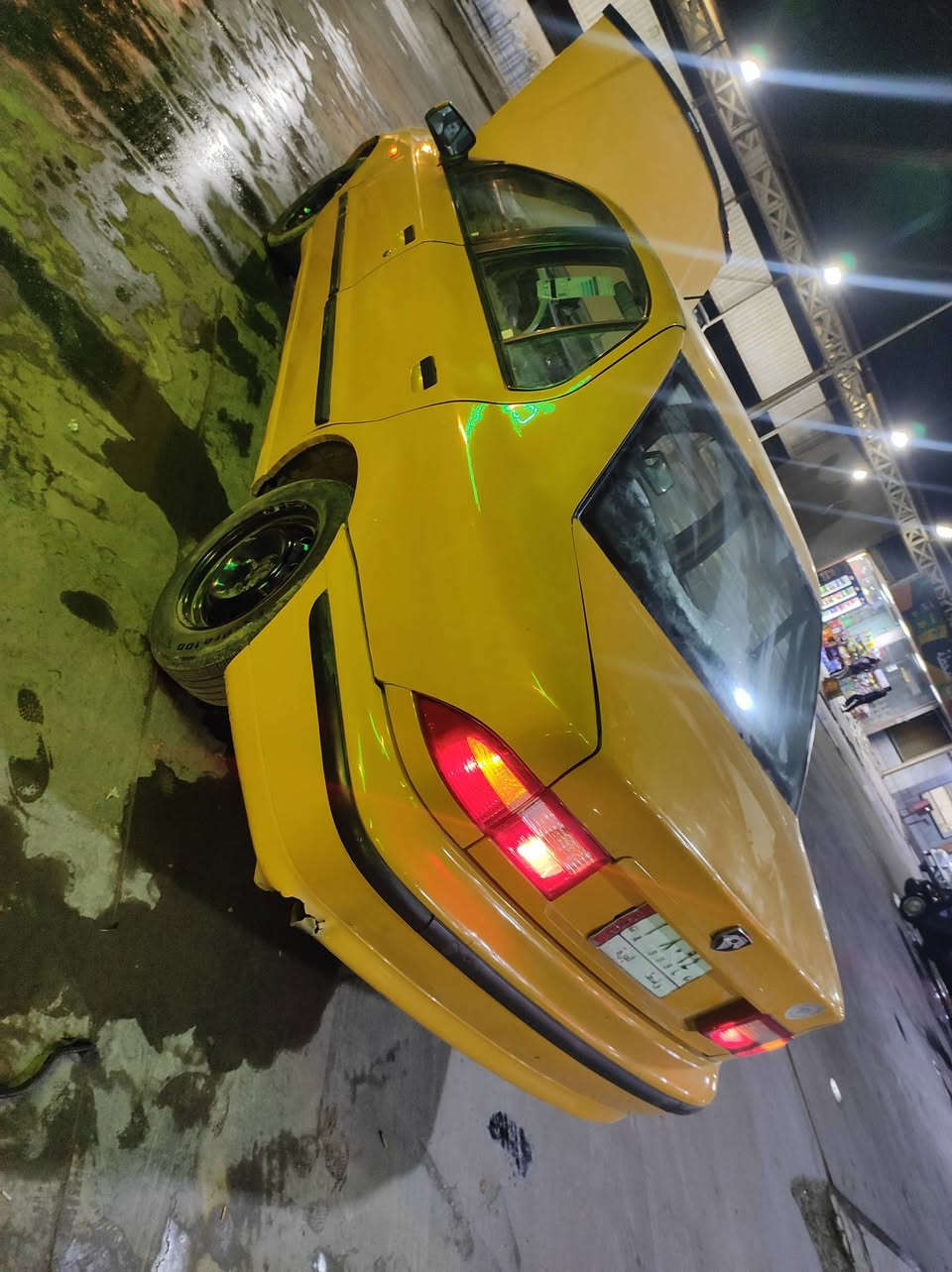 سمند مديل 13ناطقه

السيارة بيه خيط بخار لا اكثر ولا قل 

 مع العلم كير ومكينه فرنسي 
اسياره بيه قطعه وحده ابدله والباقي  ع وضع الشركه 
السيارة مال جناي ربع متصرف عليها

سيارة حلوه بمعنى الكلمة

مصفرة هيئة وغرامة بشرط تحويل 

السعر ب38 وبيها مجال مستعجل على البيع *********** 
***********
