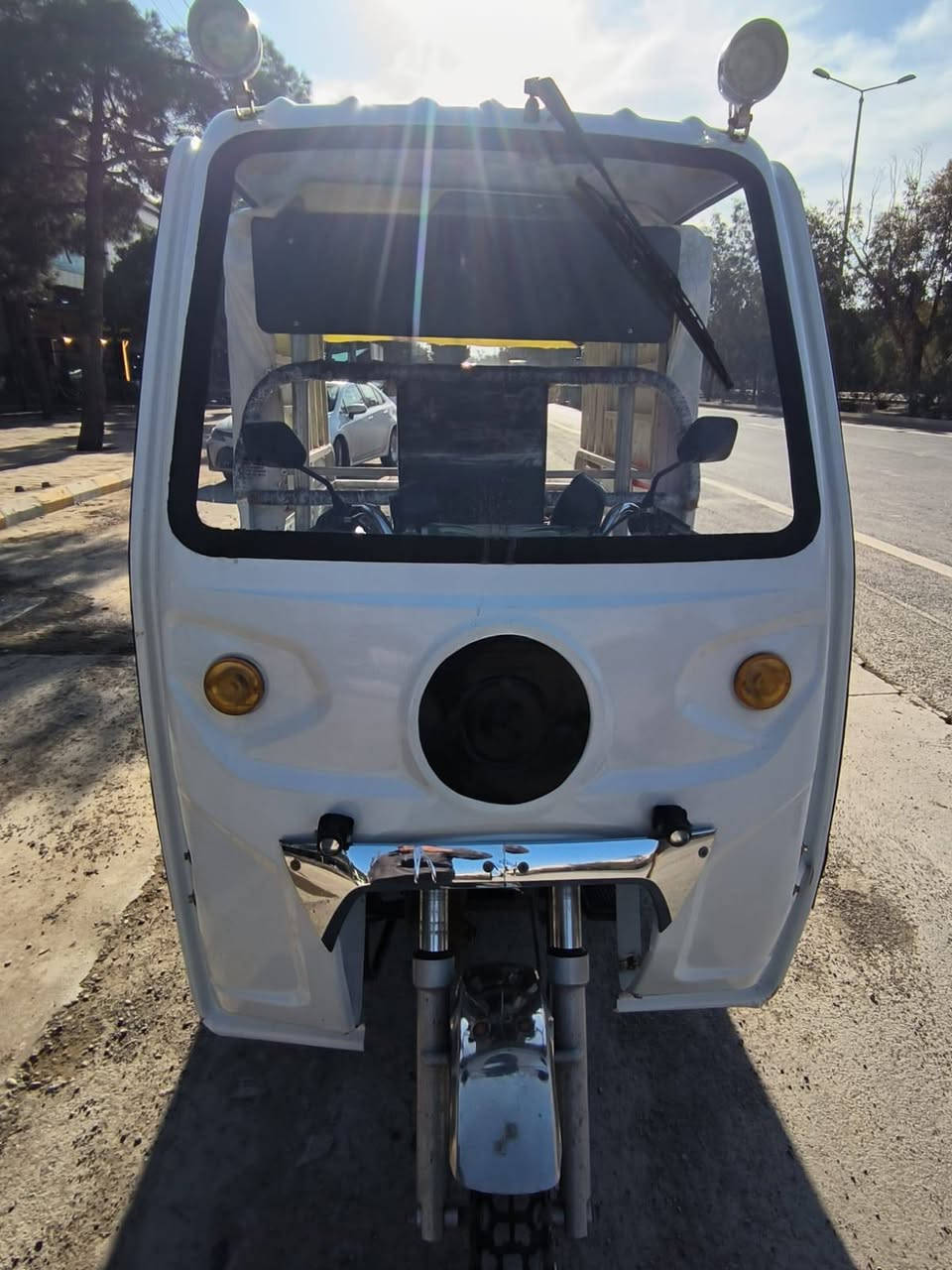 السلام عليكم. من رخصة الادمن هاي الستوته للبيع موديل ٢٠١٧ كشر نضيف تايرات جديدة كهربائيات كلها شغاله محرك ٢٠٢٤ معمر جديد مابيها اي نقص بيها شويه لحيم برقبه من جوا بس شغل مضبوط السعر مليون ٢٥٠((((( رقم))***********))
