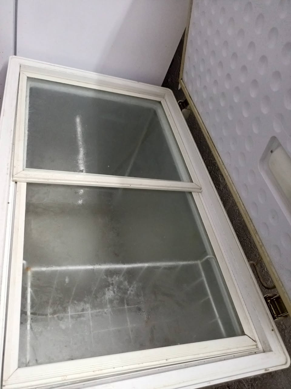 مجمده نضيفه كلش شغاله ع فحص ماداخله تصليح 10 قدم  لسعر 170


**إذا كنت صاحب هذا الإعلان وتريد حذفه لأي سبب، رجاءا أرسل رسالة إلى الدعم الفني**