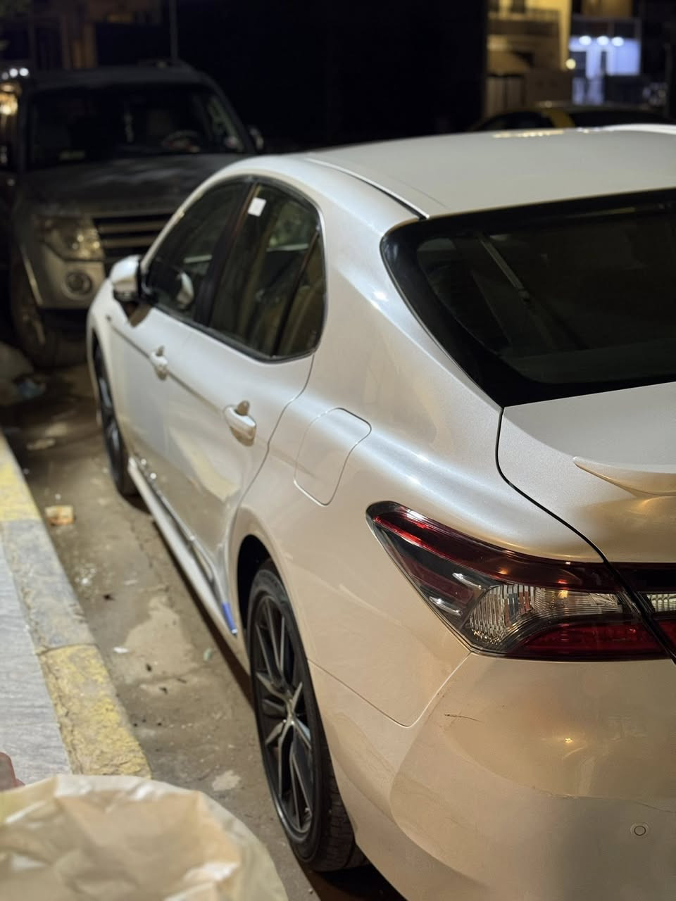 يالله من رخصه الادمن كامري موديل2024عبداللطيف باب اول مواصفات معروفه حساس مودرايف برده خلفيه ويل كروم اسود فتحه سقف مري شفط تخم تاير اسبير منازل هايبرد سياره طبعن وحجم مكينه 2.500 سياره جاهزه من كلشي اي نقص مابيه بيه جاملغ امامي مصبوغ بدون فتح ولاداخل مكانه اثر شخوط والسونار منشور وياه السعر المطلوب 230ورقه بيه مجال شيء بصيط بيع فقط مكان السياره الدوره او السيديه وهذا رقمي ***********
