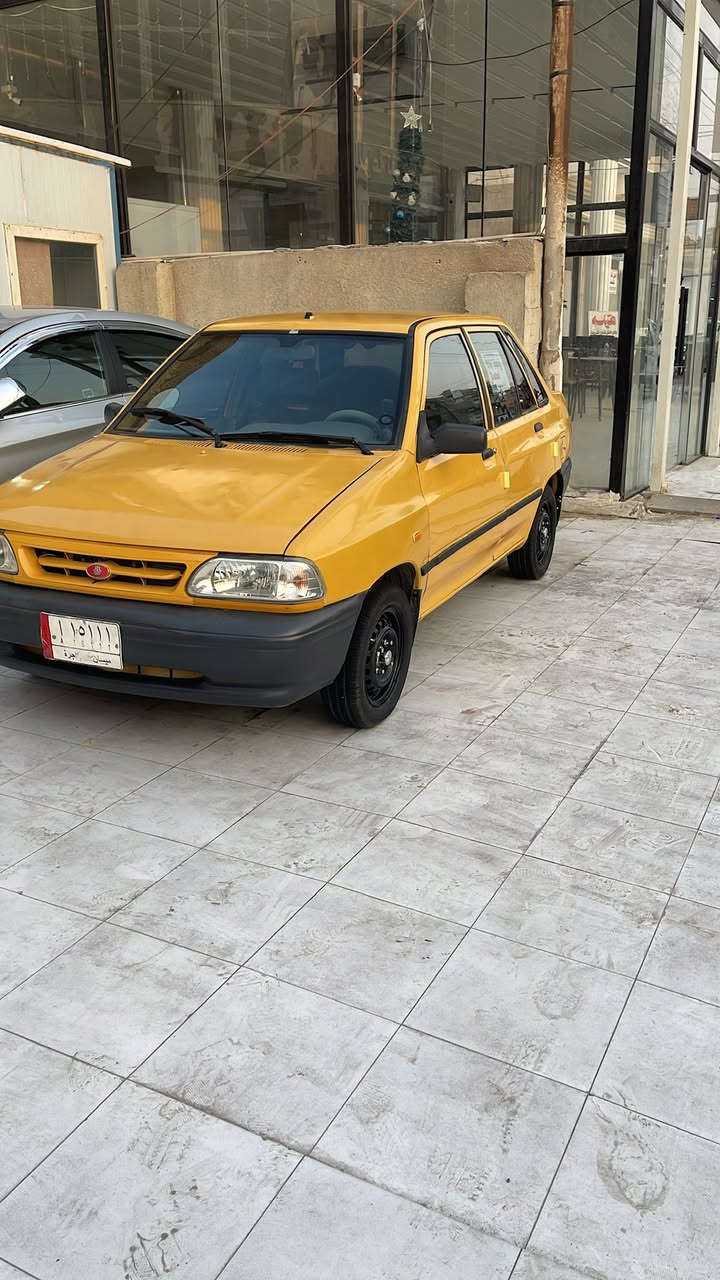 سلام عليكم سايبه موديل 12 رقم الماني مصفره هيئه غرامه بس 100 عليها السياره جاهزه الاخير الاستفسار ***********
