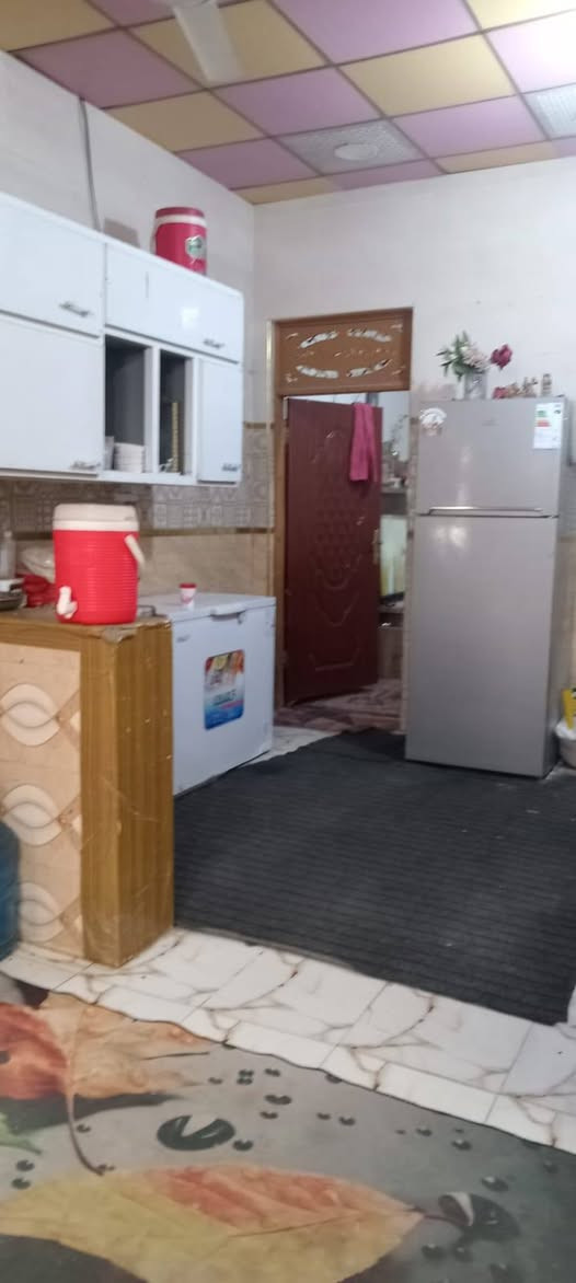 بيت للبيع قرب اسواق تلعفر
50 متر طابقين طابو زراعي سند 25 غرفة وصالة وصحيان مع مطبخ
الطابق الثاني غرفة وصالة وسطح سعر 25 وبي مجال البيت صب بناء طابوق
***********
