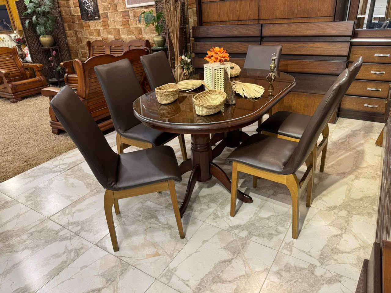 طاولة سفره 6 كراسي🪑 modern راقيه و مميزه جداً ✨ ، خشب زان صلب 🪵 و ( تك ) صلد 🪾، وجه زجاج للحمايه من الحراره و الخدوش 👌🏻
استعمال بسيط جداً " لا يُذكر " بحال الوكاله 🤍

(( بسعر لقطه 🏷️ ))

 .


**إذا كنت صاحب هذا الإعلان وتريد حذفه لأي سبب، رجاءا أرسل رسالة إلى الدعم الفني**