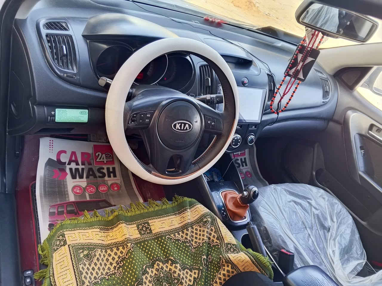 سيراتو ١١ خليجي
مكينه١٦٠٠ كير ٦ نمر بيه كم قطعه بدون دواخل 
شاشه كامره حساسات منضومه زنون ،رقم اربيل نكليزي سنويه وهزه جديده مكاني ديوانيه ٨٥ شراي يتصل ***********
