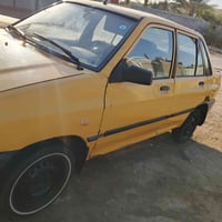 احمر وسنويه نظيفه وجاهزه من كلشي 10 وبيها مجال 07814030329