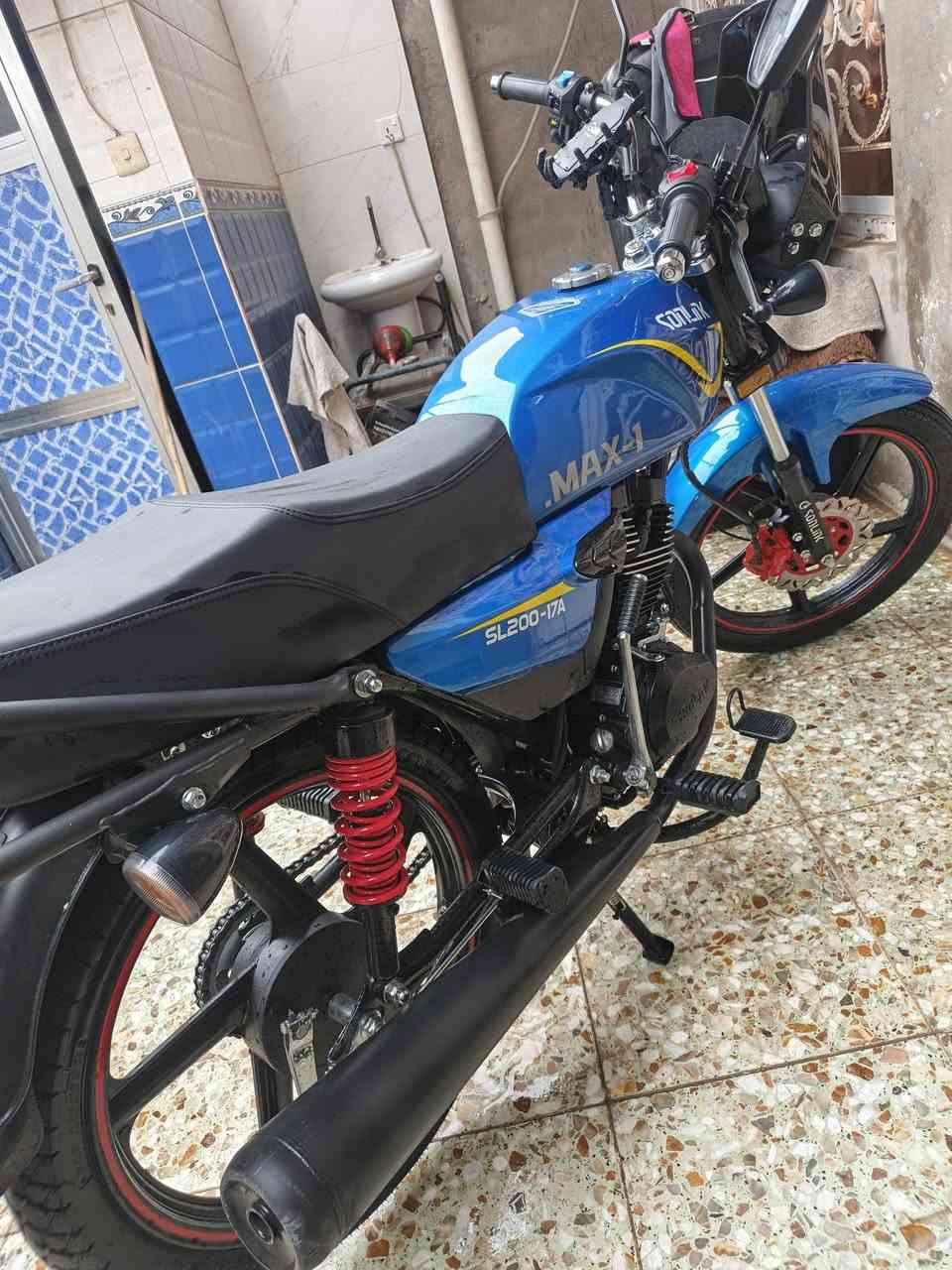 دراجه سونك ماكس بعدها جديده برغي ممفتوح بيها
سعرها 950 وبيها مجال مستعجل عليها كلش الشراي يتفصل يتصل او ع الخاص مكاني بغداد سيطرة الشعب الثعالبه 
***********
