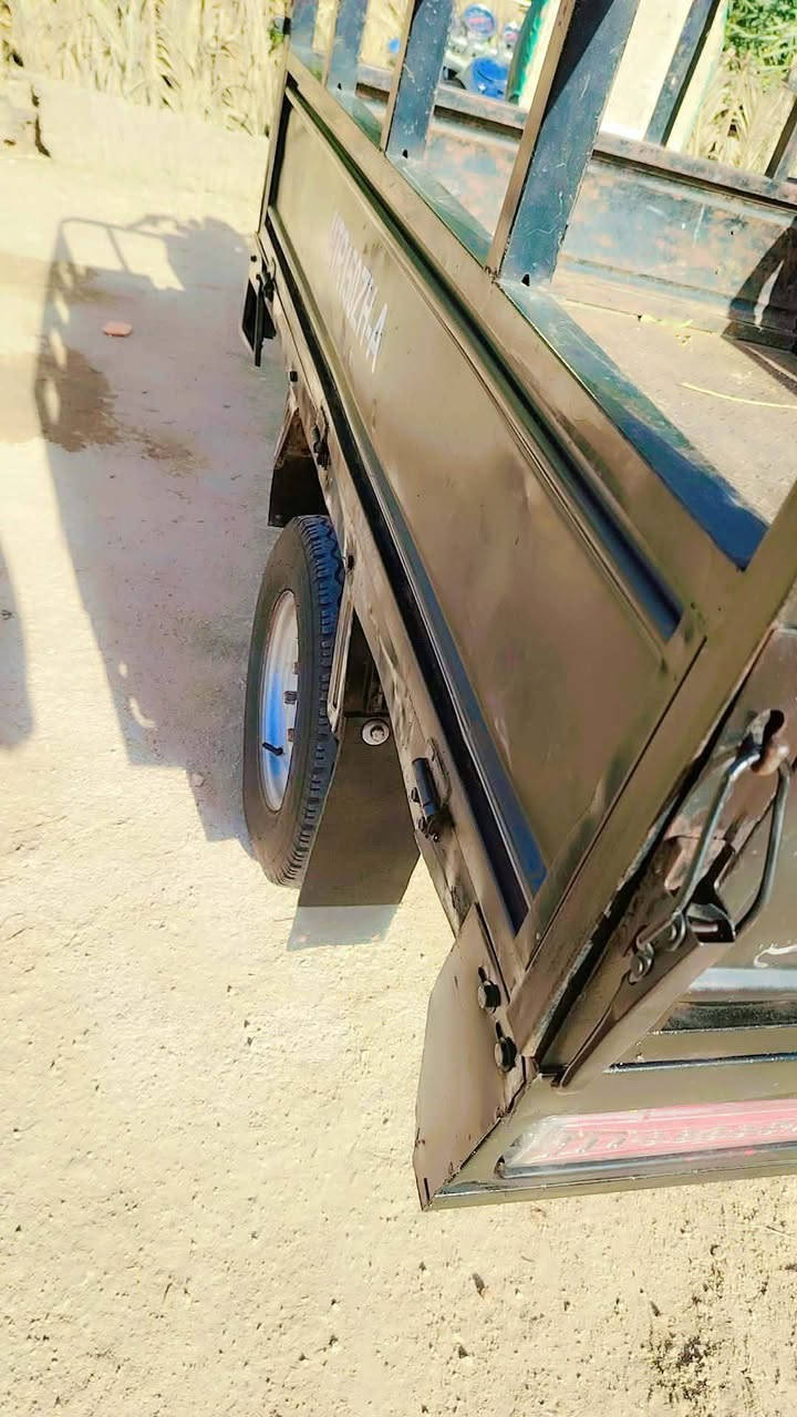 السلام عليكم
ستوته للبيع  

وكيله جبرين 

اوراق اصولي مداور من الوكيل 

مديل 2018

الرقم***********

المكان مشخاب ناحيه القادسيه
السعر 1600وبيه مجال 

الخاص مغلق
