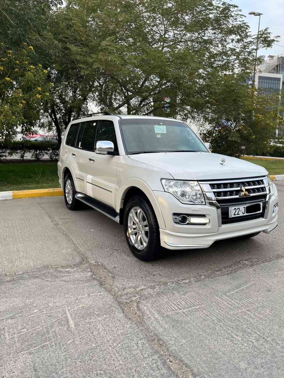 السلام عليكم

بعد التحية والاحترام

باجيرو 2019  حبتور   علامات ذهبيه 
خليجي نظيفة جداً جداً
السيارة  مكفولة من الصبغ والتبديل  والبارد حتى الدعاميات بدون صبغ

تبريد ثلج بدون فصلة او شي  غرفتها جديدة لوك 

المواصفات 
محرك 3800 
فتحة سقف 
دمام
تحكم ستيرن 
جلد اصل
كشنات كهرباء 
دوش لايت
8 اير باك
زينون بلادي
٧ راكب
نظام الدفيلوك
ثلاجة
ماشيه 60 الف حقيقي شرط الفحص
مري شفط
ترحيب بالمري
3 قطع تبريد

مكينه وكير بشرط ممفتوح صدر امامي خلفي  كلة بشرط 
 
 رقمها اربيل بأسمي رقم وهزه وفحص وسنويه كله جديد  لل2031 سويجاتها وكتلوكاتها وجنطتها وكاعايتها كلها كامله

 مكانها بغداد العامريه

السعر 238 وبيها  مجال

***********
