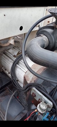 مولدة بيركنز ٣٠ كيفي نظيفه جدا سيت بلادي للبيع بغداد ٠٧٧١٤٢٦٠٨٧٩