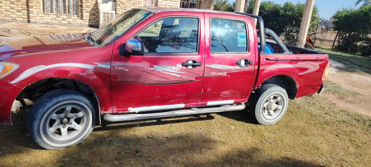 كنو موديل 2012 بأسمي كير اوتماتيك كير بطة تايرات جدد رقم بغداد المكان الأنبار الفلوجة السعر 57 وبيها مجال متواجد على الفيس او على الرقم ***********
