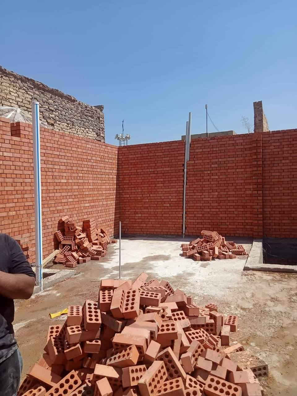 السلام عليكم خلفه بناء درجه اولى شغل نضيف التزام بالموعد مكاني بغداد متفرغ حاليا ***********
