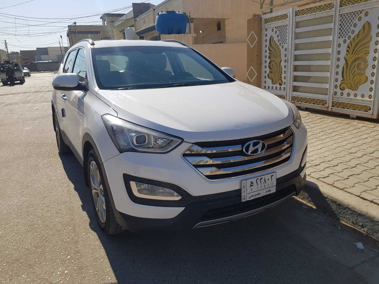 السلام عليكم.
سنتافي 2016 خليجي سيارة مال بيت وبالعافية ع شراي كفالة عامة 6سلندر (3.300) 7 راكب فورويل
كير ومحرك شرط اخت الزيرو رقم بغداد ماشية 124الف كيلو قابل للزيادة السعر 205 وبيها مجال ان شاءالله 
مواصفات:
مقاعد كهرباء وجلد والارضية مدوشمة جلد 
تحكم ستيرن جهتين 
مثبت سرعة 
نظام الايكو 
ونظام المساعدة في المنحدرات 
مانع انزلاق 
تبريد بيانو 🎹 
تبريد 3 قطع
مري شفط اشاير بالمري
حساسات 
لد امامي خلفي
ويل19 كروم
يدات نيكل
تخم تاير جديد 💯
صدر  جديد 💯
باتري جديد 💯 
سياره جاهزة من كلشي 
مكاني بغداد المحمودية متواجد خاص+اتصال + واتساب
***********
***********
