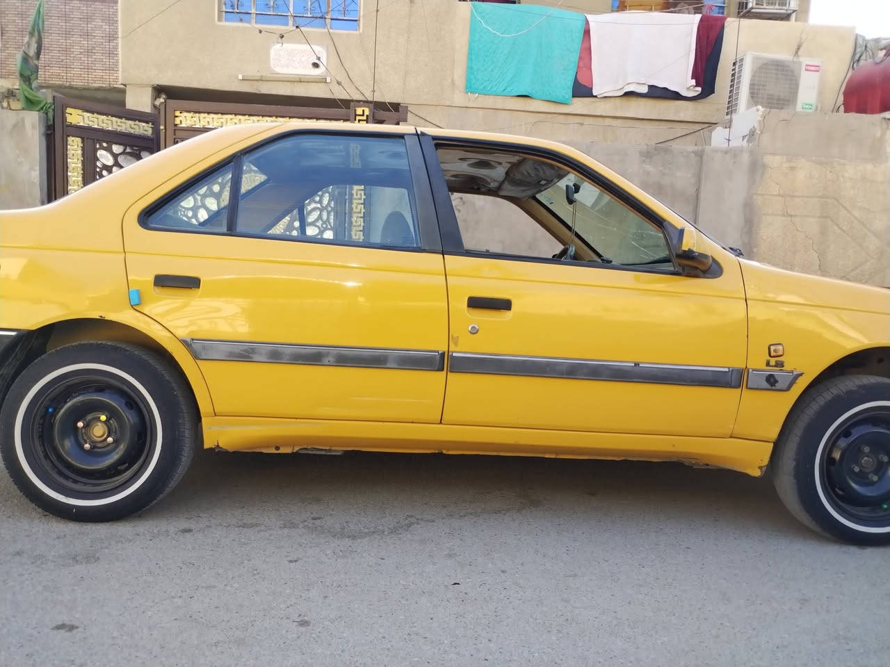 سلام وعليكم بيجو لميس ٢٠١٦
سياره مكفوله لا ضربه ولا تبديل ولا صبغ

كير ومكينه جدد كفاله

تبريد شغال كل نقص ما بيها

عنوان بغداد الامين لسعر ٤٤ وبيها مجال 

***********
