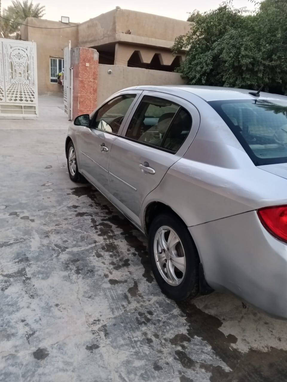 مديل 2010
ضربتهه جاملق الخلف السايق فقط
سياره بلاديه ***********
سعر تصل رقم سليمانيه مميز
للمراوس ماكو شكال
