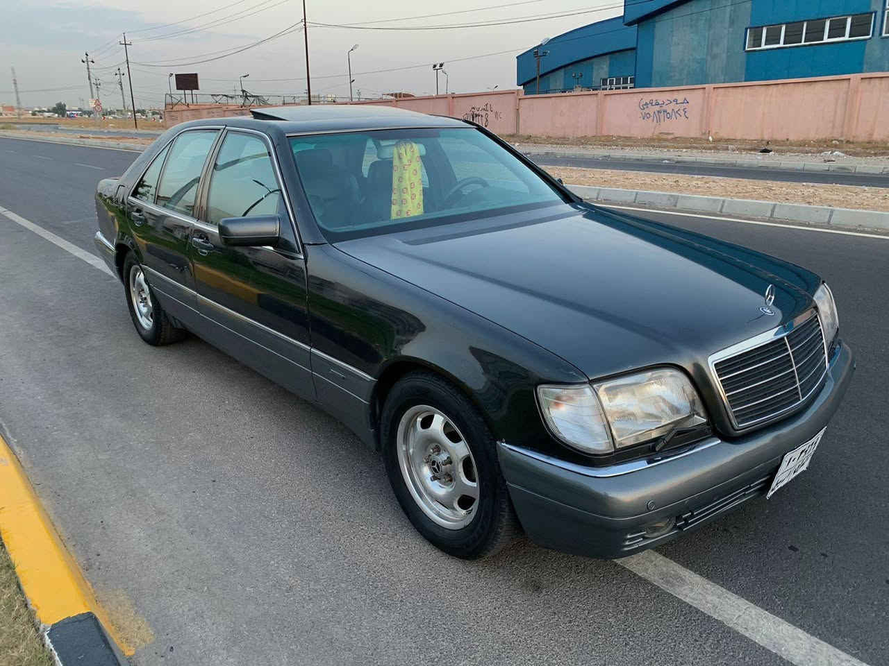 للبيع مراوس مرسيدس بنز اس كلاس شبح موديل 1997حجم***********S320
مرسيدس بنز اس كلاس شبح موديل 1996حجم S320
رقم اربيل تريد تحول وكاله بسمي هزه وفحص جديد
موصفات السياره
محرك 6 خراطيم بلدي 
كير اوتوماتيك خمس نمر
داخل جلد
كشنات كهربائية
سبع وضعيات
كشنات هيتر 
تجوات كهربائية
ستيران كهربائية
مري كهربائية
فتحت سقف زجاجي
تبريد ثلاث قطع
خلفي امامي
نضام ABS جديد
كامره شاشه
كهربائية كل بلدي
حدادي جديد تخم
تايرة جديد جاهزه 
سنترلوك شفط شغال
السياره صبغ عام جماليه
فقط كير ومحرك وحدادي
وكهربائية مكفوله مكان السياره
اربيل السعر وتفصيل اكثر
توصل علئ رقم ***********
