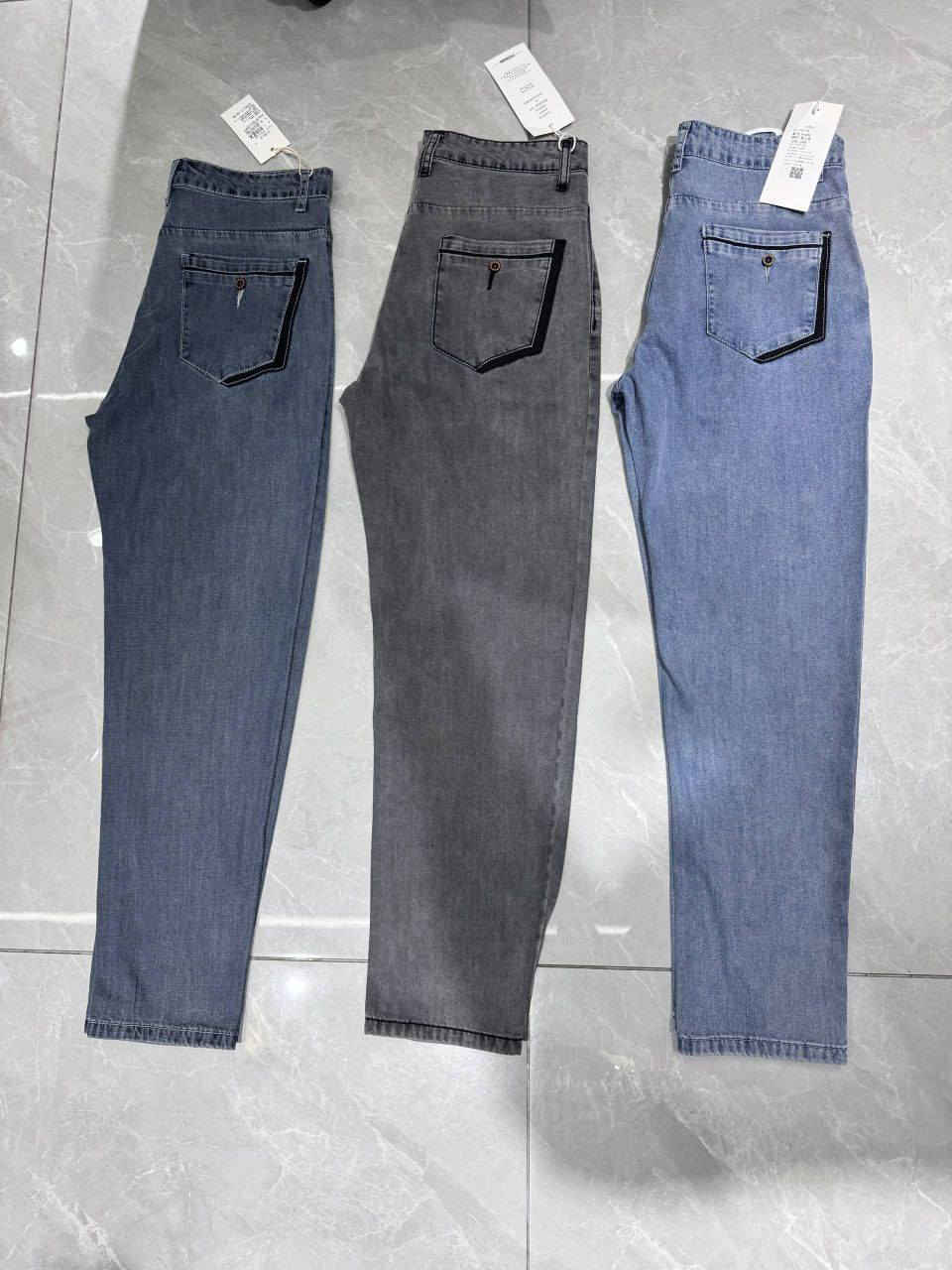 بجامة جينز دكمة خامة صيفيه راقيه اصلي درجه اولى 
طول 100
30-38
سيري 8 قطع
سعر القطعه 11 الف 
الموديل بألوانه 24 قطعه السعر 264


**إذا كنت صاحب هذا الإعلان وتريد حذفه لأي سبب، رجاءا أرسل رسالة إلى الدعم الفني**