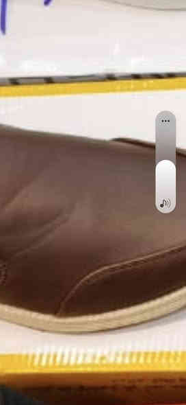 السلام عليكم موديلات اليوم أحذية ابو انس الرجاليه والنسائيه والأطفال والملابس ة والشحطات الرجاليه والنسائيه والأطفال العنوان مجاور زنود ست برهومي الشارع العام الاستفسار على الرقم ***********
