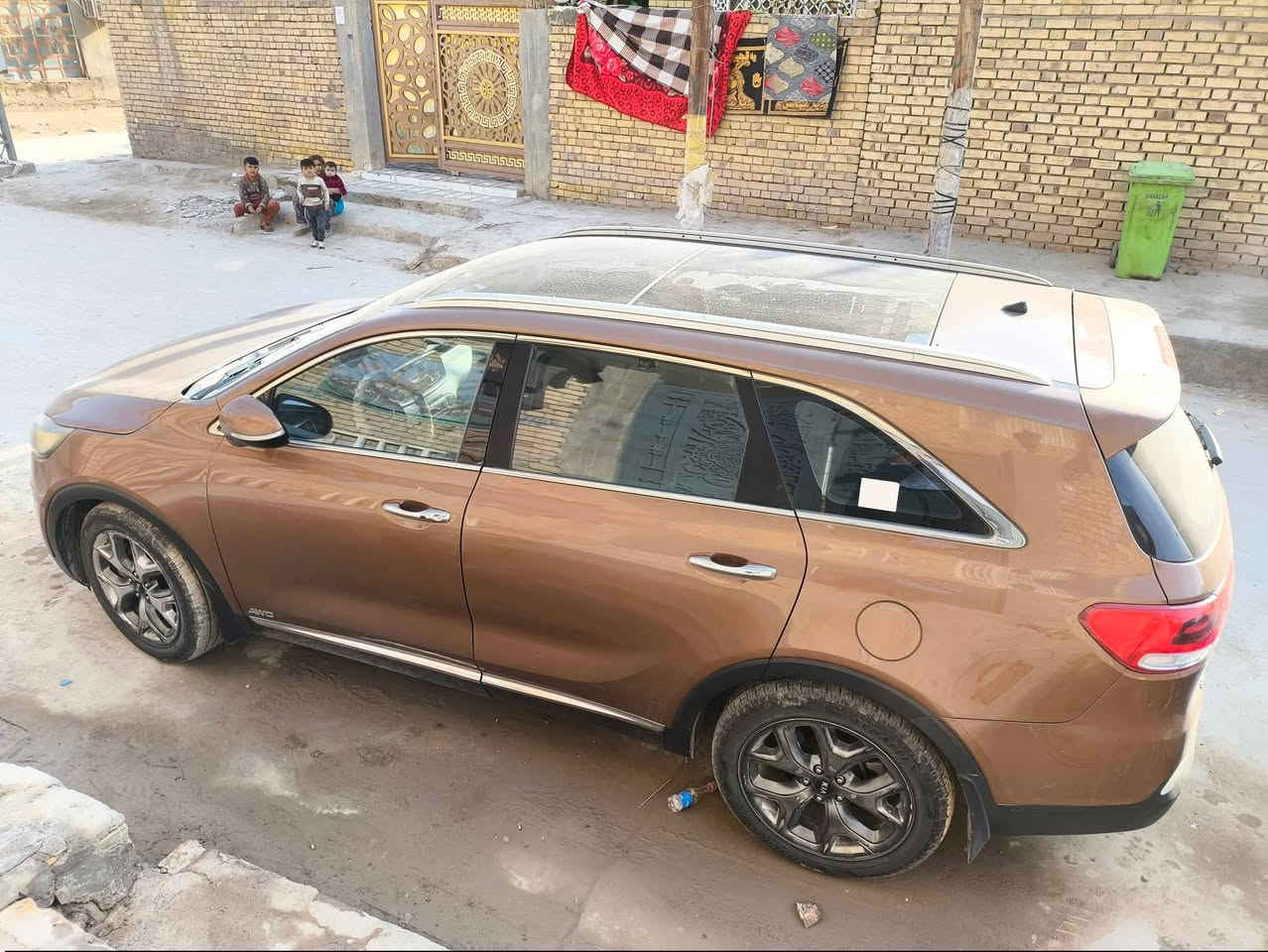 كيا سورنتو 2016 وارد خليجي فول مواصفات بنوراما 6سلندر نضافه 100بالميه مكفوله كفاله رقم جديد سنويه ل30 رقم انكليزي ذي قار بأسمي الشراي يتصل ***********
