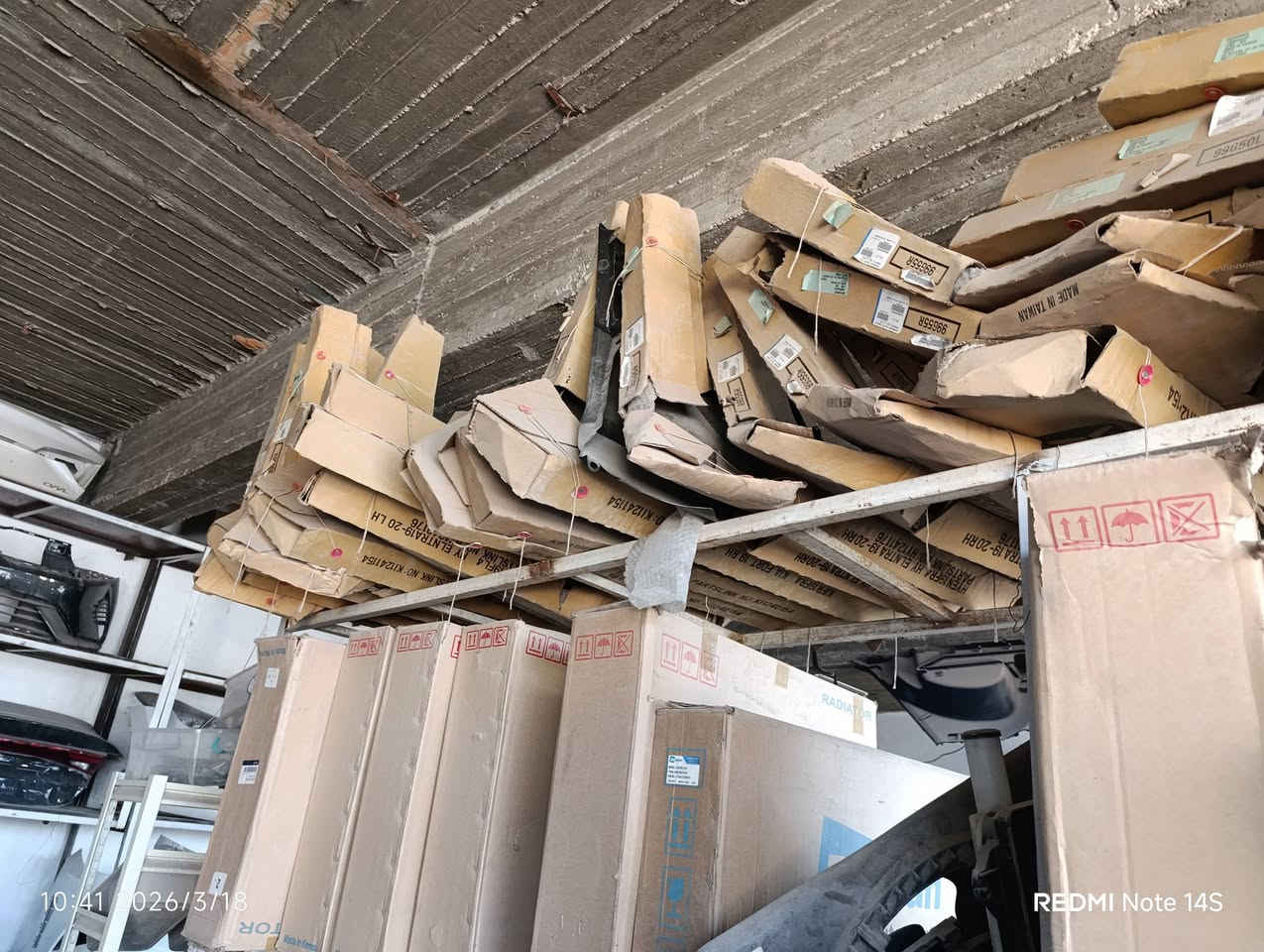 راديترات تبريد ومي 
K5 حديث 
محرك تيربو وعادي 
زوج فقط 200 الف اخوان 
واصلي موبز جديد وكاله كوري


**إذا كنت صاحب هذا الإعلان وتريد حذفه لأي سبب، رجاءا أرسل رسالة إلى الدعم الفني**