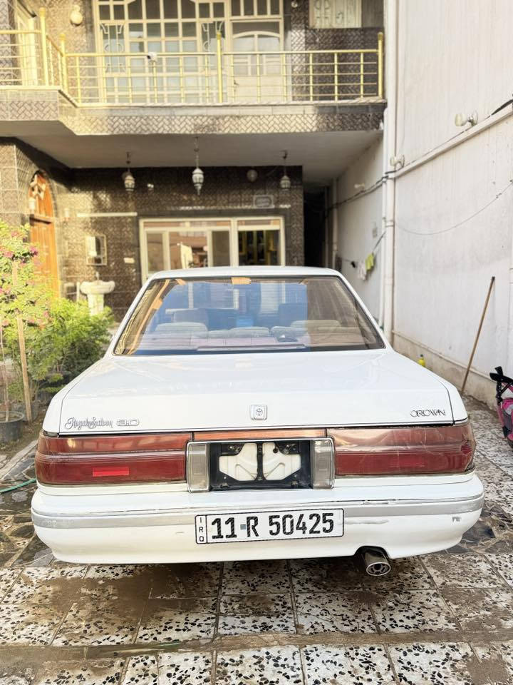 السلام عليكم شباب هارتوب موديل 90 رقم بغداد مشروع وطني مكفولة من الكص ونقل الجثة والضربة مكينه 2500 بسمي هزة جديدة 

حداديه مكفوله+تبريد+كهربائيات كلها شغالة 

(كير مكينة حدادية مكفولات)
السيارة جاهزة من كلشي ربع ما تصرف عليها ترايك وين ما تريد 

السعر 62 وبيها مجال جداً بسيط 

مكان السيارة ديوانية ‬ 
للاستفسار🤍
***********
