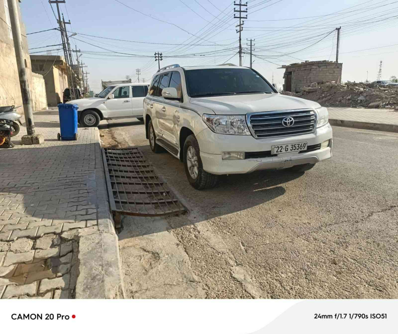 #لاندكروز 2010 مواصفات لگزز 8 سلندر 4700  

ماشيه 220

باقي مواصفات اللگزز المعروفه

رقم أربيل الجديد هزه جديد 

السياره بأسمي

مكانهه واسط

***********

معروضه 285 بيهه مجال 

السونار مرفق بالمنشور👇
