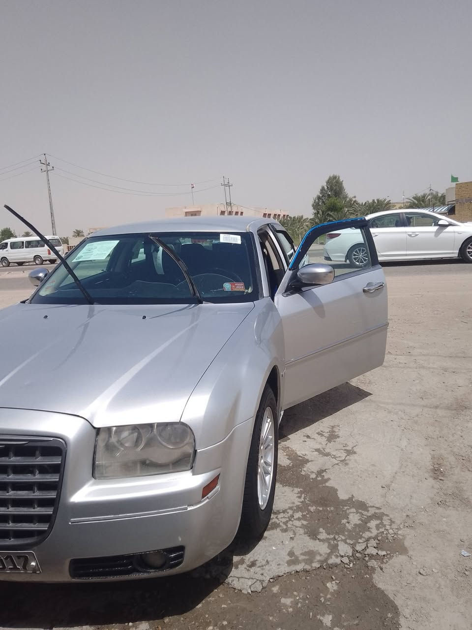 السلام عليكم أوباما 2010 جاهزه من كلشي رقم اربيل الدولي راعيه يمي بلناصريه تحويل وكاله حاضر مكان السيارة الناصرية السسسسعر 105 وبيه مجال للطيبين لللاستفسار الاتصال على رقم ***********
