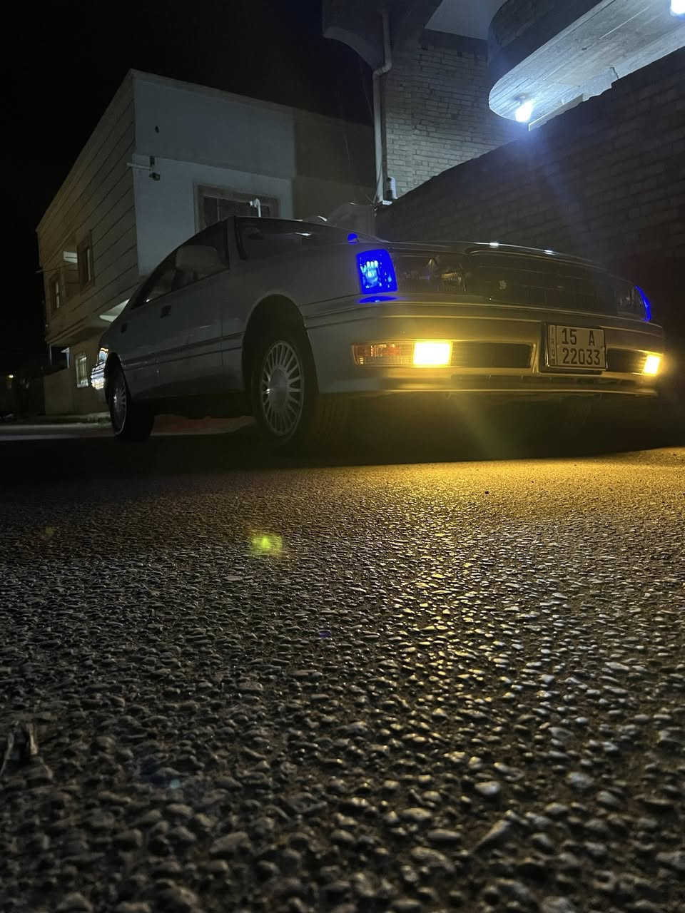 السلام عليكم راس الثور فلات موديل ١٩٩٥ رقم انبار انكليزي سنويه ٢٠٣٠  مكفوله من الكص ونقل الجثة اصوليه سيارة جديدة كلش كشنات كهرباء الصدر الاثنين تحويل ثاني يوم مكان السيارة بابل المسيب سعره ١٠٣ وبيه مجال ***********
