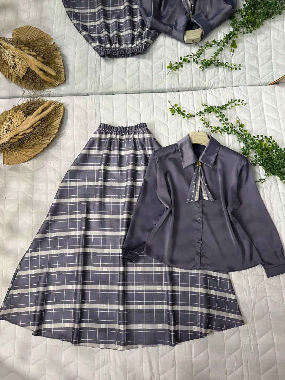 ✨🌸 ​​Cozma Rose (كوزما روز)🌸✨

قميص مع تنورة❤‍🩹

خامة ستن زارة تركي🇹🇷

✨🌸38-40-42-44-46🌸✨

   للحجز يرجى مراسلة الصفحة ⭕️

خدمة التوصيل متوفرة لجميع مناطق العراق🚚


**إذا كنت صاحب هذا الإعلان وتريد حذفه لأي سبب، رجاءا أرسل رسالة إلى الدعم الفني**