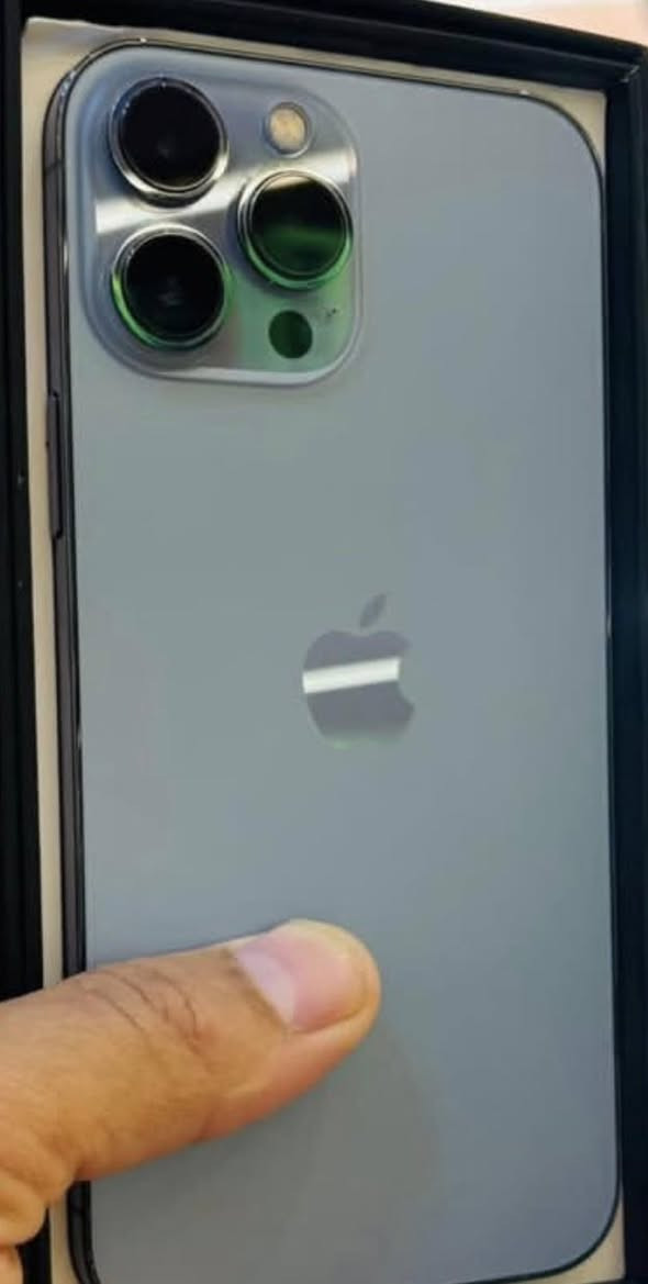 ايفون 13 برو ماكس
بطاريه 88‎%‎ 
أمريكي 
الجهاززز فقط فقط فطر بل ضهر جان بدون كفر وطاح مني مثل ما موضح بل صوره ممأثر علي اي شي ابد وتأخذه ع الفحص 
جهاز مكفول ماشاء الله كلش حلو 
ولون مميز على فكره لونه بحري🩸
وبعد مواصفات ال13 برو ماكس معروفه وجهاز قوي وحلو كلش 
750 وبي جمال
مكاني ديوانيه وكل تفاصيله مذكوره❤️


**إذا كنت صاحب هذا الإعلان وتريد حذفه لأي سبب، رجاءا أرسل رسالة إلى الدعم الفني**