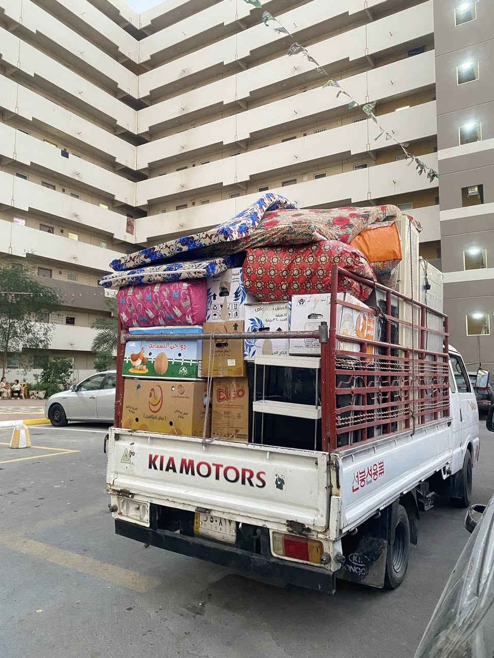 مكتب نقليات (***********)متخصص لنقل الاثاث🧳وتحويلات البيوت🏠 من سياره كيا .وعمال👷ونجار لفتح وشد الغرف👷مع فتح وشد السبالت وصيانتها 📞 داخل وخارج بغداد🚛ما عليك غير تتصل وتدلل📱مع  حفظ الاثاث..الي يحتاج يتصل+ واتساب(***********) (***********)
