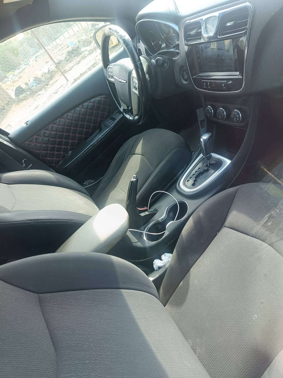 السلام عليكم
كلايسلرC200  موديل 2014

محرك 2400 (4سلندر 

مواصفات 

تحكم ستيرن 

كروز سرعة 

تشغيل عن بعد بلاد 

كشنات تدفئه 

شاشة ابل كار بلي +اندرويد اوتو+كاميرا

ضررها مثل ما موضح بالسونار 

ماشية 112 حقيقي 

نقص حدادية خلفيه نص عمر 

وتبريد فقط فتح دشبول عندي المنضومه 

السيارة منتهيه سنوية بأسمي  رايدها ب65 اكرر سيارة مابيها ضربه قويه ضررها دحچة بمريكا مكان السيارة البصرة الأصمعي ***********
