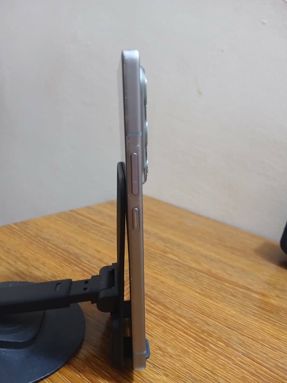 انفنكس نوت 50 برو  ذاكرة ٢٥٦ رام ٨+٥ بلادي مامفتوح بدون ملحقات نظافة موضح بالصورة سعر 210 قفل 🔐 مكاني بغداد جسر ديالى قديم شراي خابر ***********
