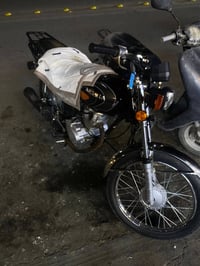 دراجه للبيع أرشه موديل 25 بيه صوت بالكرامت شيفت سعر 600 وبيه مجال 0786...