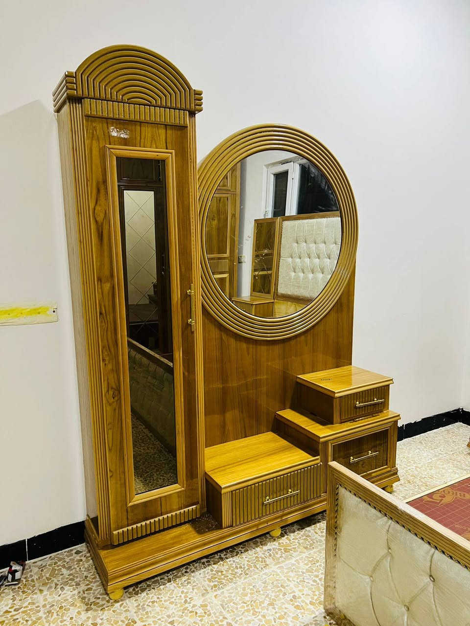 بالتقسيط 〽️  بالتقسيط  〽️  بالتقسيط
◾ غرف نوم أحدث ال فصالات بالتقسيط لمده 18 شهر وبدون مقدمه ويوجد لدينا أيضا فصالات حسب الطلب وايضا فصالات تركية حديثة شغل عراقي درجة أولى )

◾طريقة البيع بل تقسيط اذا عندك موضف متقاعد  منتسب  اوكفيل  على مصرف الرافدين ابيعك اقساط مدة 18شهر بدون مقدمة الاستقطاع يكون يدوي او الكتروني

#العنوان الموصل - الجانب الايمن - الصناعة القديمة مقابل ميزان البيادر *

#عدنا توصيل لجميع المناطق.. القرى.. النواحي.. المحافظات
#يوجد لدينا نظام استبدال الغرف و الاتفاق على الفرق 

🌀تواصل معنا... الاتصال او المراسلة عل واتساب عل هذه الأرقام انطيك كافة التفاصيل) 
✅واتساب ☑️***********اسيا
