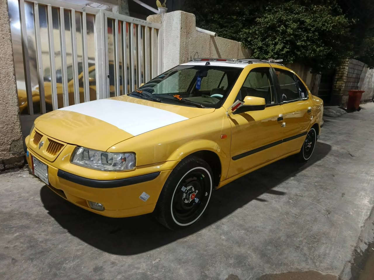 #السلام عليكم
سمند 12 مكينه وكير وحداديه وتبريد وتخم تاير كفاله
رقم بغداد واصل رقم الجديد الدولي بس استلام سنويه 2026 لشهر الخامس ضربه خفيفه بين البابين ومعدليه بارد والدواير الخلفيه معمرات فقط كهربائيات كامله مابيهن نقص دوشمه عامه سفاري وكشنات مال كوستر والجنطه لايلون اصفاحها موس السيبايه مو وياها ولا تنباع 
السعر 38 وبيها مجال
مكاني بابل قضاء المحاويل
للأستفسار اكثر *********** اتصل وبيك خير وادلل
مو شراي لا تخابر
