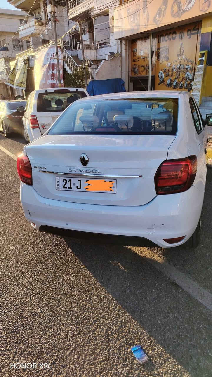 ڕینۆ سمبول ٢٠١٧
گێڕ ئۆتۆماتیک+عاد
١٦٤ هەزار ڕۆشتوە
گێڕ و مەکینە بە شەرت 
تەقە و رەقە بە شەرت
بۆیاخی نیە تەنها ٣ جێگا ساردی هەیە چەمەلەغی پێشەوە لای سایەقە دوو دەرگای دواوە 
تەحویل و غرامە بەشەرت
*********** السليمانية, العراق
