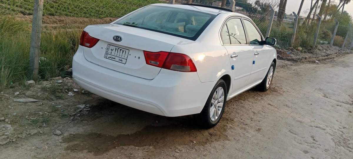 اوبتما ٢٠١٠ خليجي فول مواصفات 
صبغ باب الخلفي وراه سايق وجاملغ خلفي 
رقم بغداد 
عنوان بابل 
السعر ١١٨ بيها مجال لشراي 
الرقم ***********
