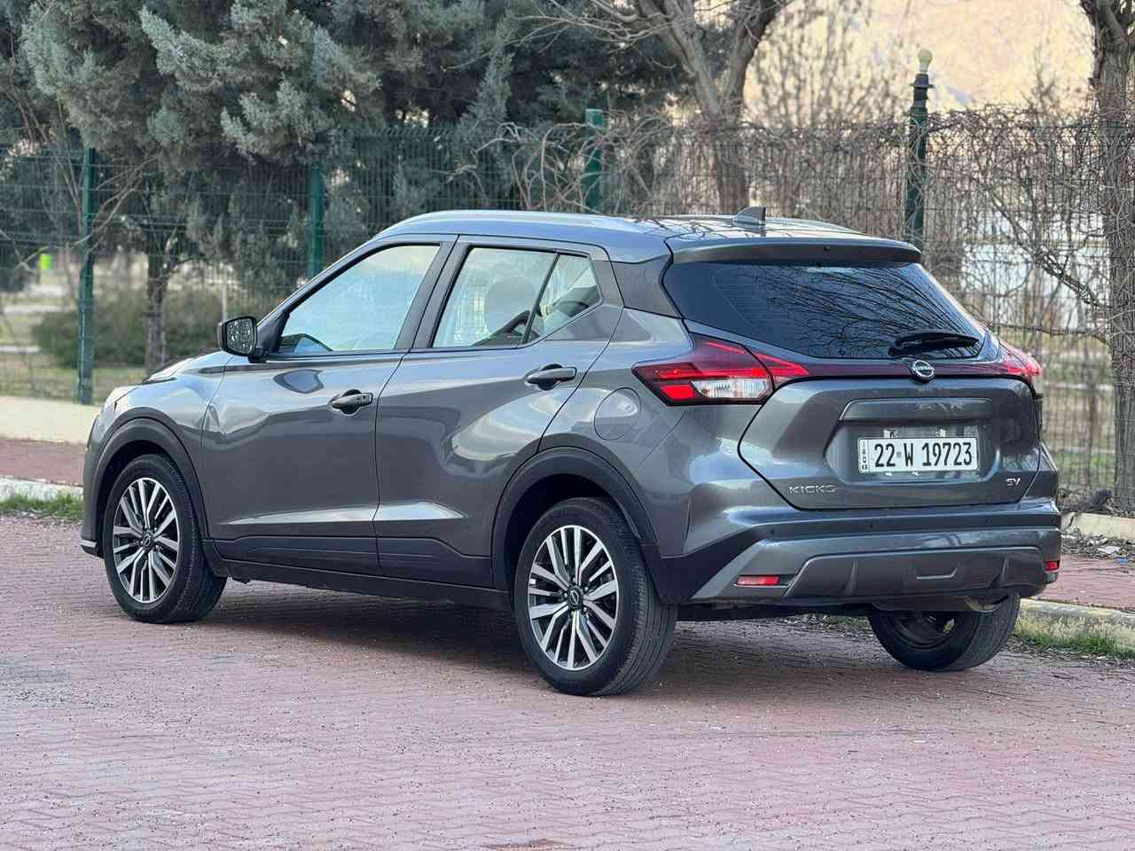 NISSAN  KICKS  SV 2024 
موديل 2024
مواصفات
بصمة 
بصمة ابواب
بصمة تشغيل
تشغيل عن بعد
شاشة ايباد
بريك بصمة
ئوتو هولد
نقطة عماء
تحديد سرعة
تحديد مسار
اوتو ستار ستوب
رادار امامي
رادار جانبي
رادار خلفي
حساسات جانبي
حساسات خلفي
ستيرن فوليوم
ويل كروم‏
ماشي  :  38 الف ميل 
صبغ :  بولند و جملغ صبغ ارباك ستيرن رجع بلادي 
سعر : 124$ ورقة  ومجال بسيط
عنوان :  📍عقره 
سياره رقم جاهز شرط تحويل و وكاله 
رقم تلفون و واتساب ☎️
*********** Singapore
