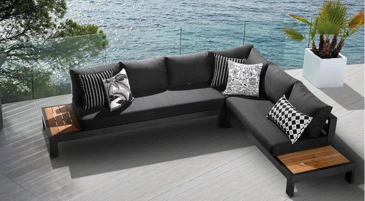 جلسات مودرن تسكام راقي
جميع اشكال جلسات 
خارجيه والداخليه 
حسب طلب 
واتساب***********
واتساب ***********
