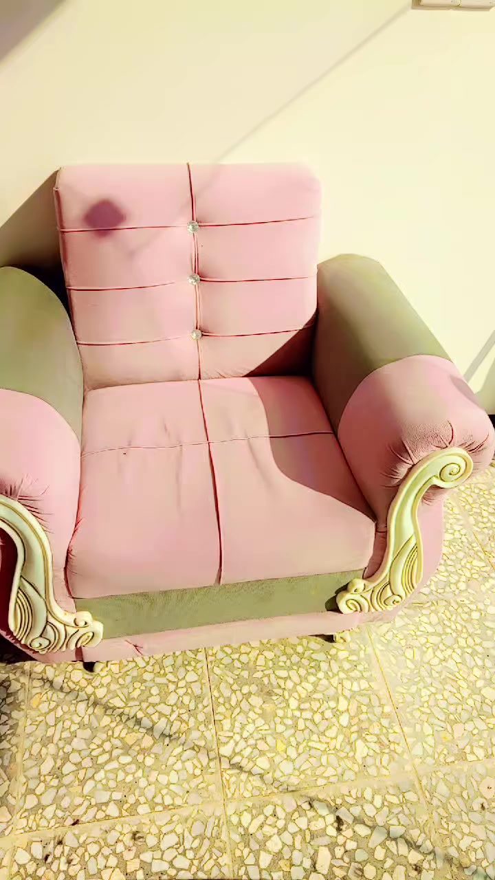 تخم للبيع ثلاث قطع خمس نفرات نظيف واي ظرر مابي ابسعر مناسب اتصال او خاص ***********
كوفه عباسيه
