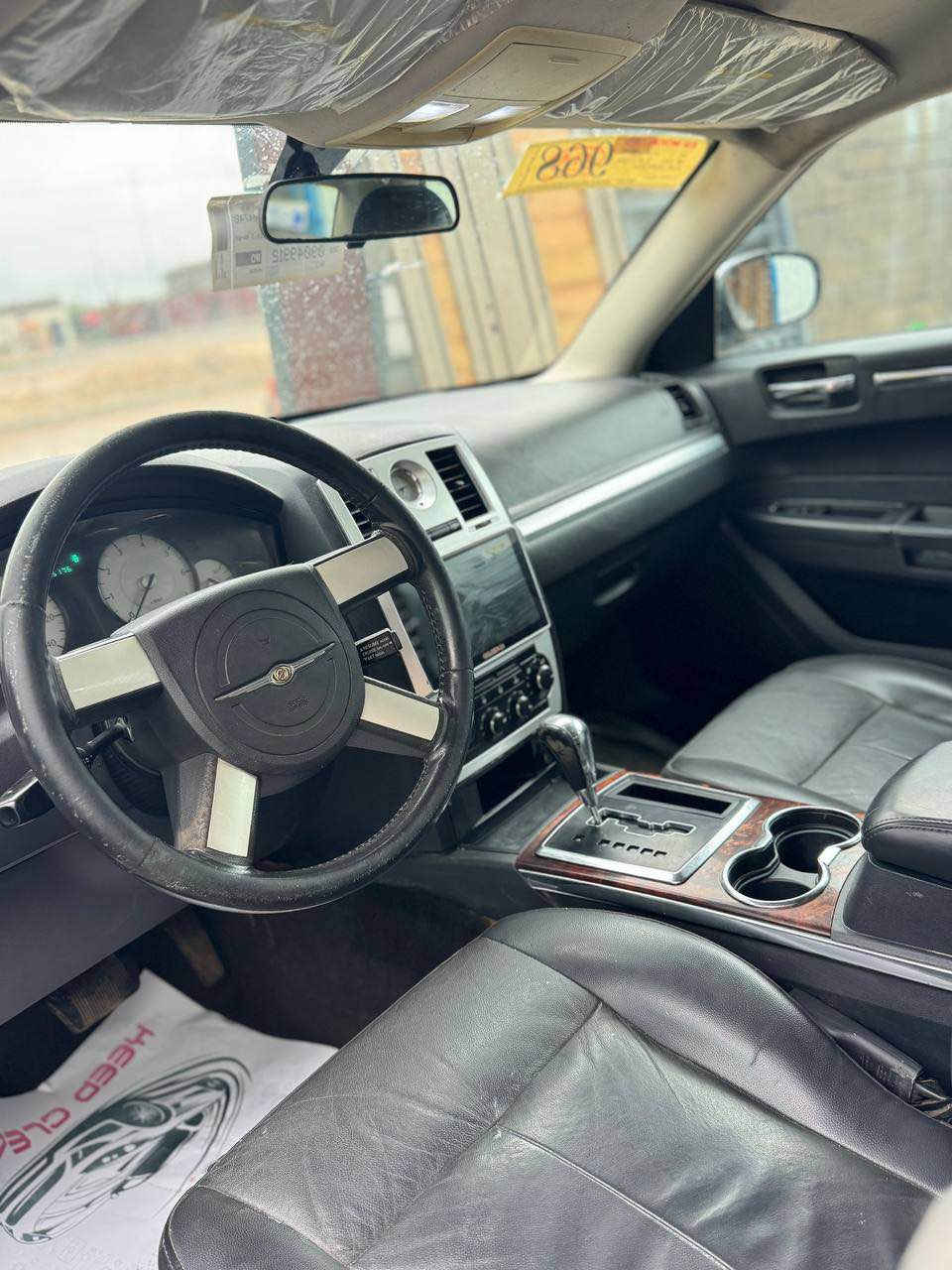 اوبما مديل 2010 كندي السياره كفاله ما عدى ملاحظات بسيطه كير مكينه تخم تاير حداديه كلهه كفاله لايت زنون رقم بصره تحويل ثاني يوم السياره ترايهه شرط زيرو رقم بصره مشروع وطني تحويل ثاني يوم والسعر كلش حلو وبلاش 118 وبيهه مجال بسيط حك الجيه *********** المدينة, البصرة
